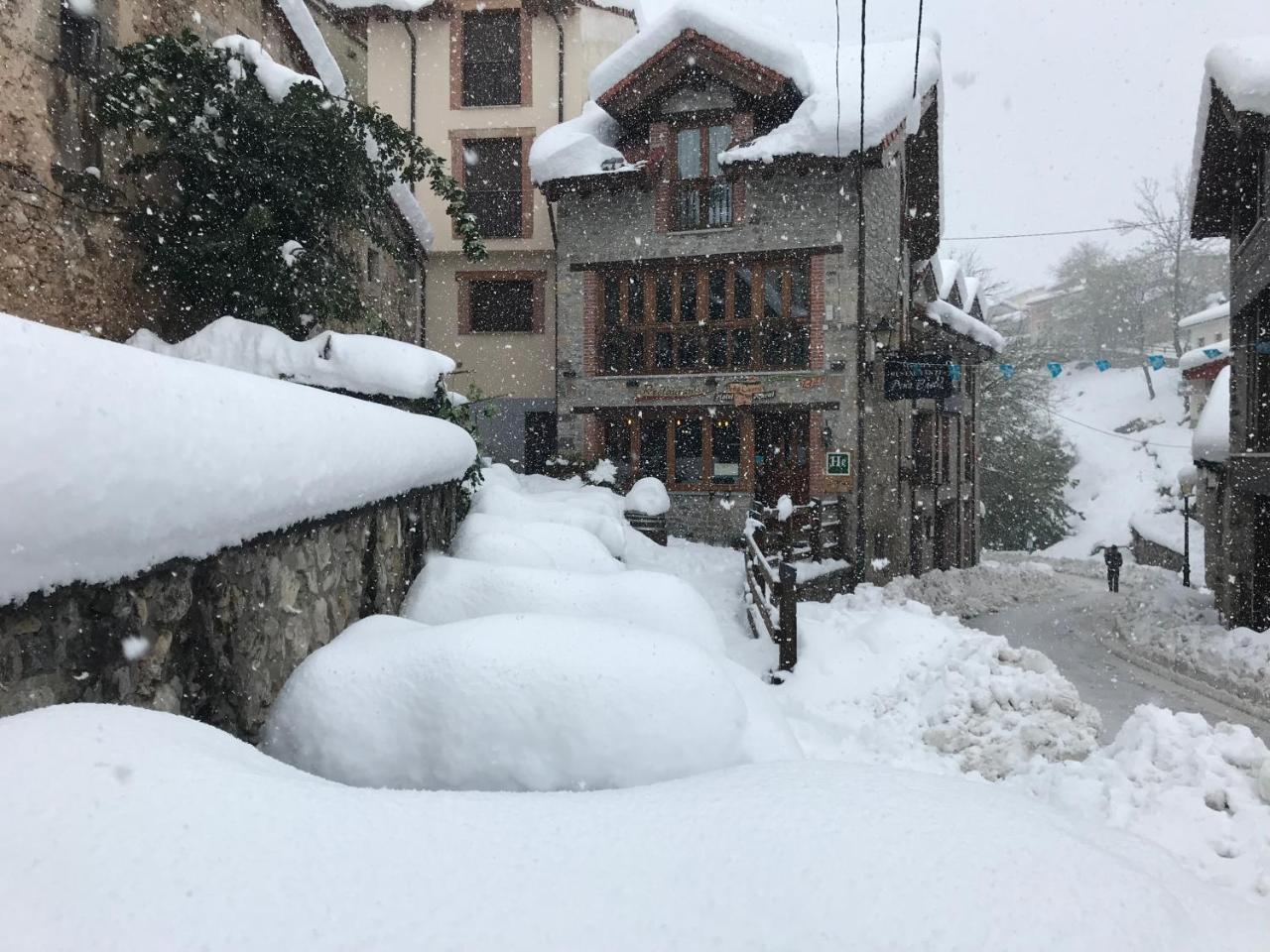 Rural Pena Castil 2* Sotres